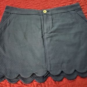 Lilly pulitzer skort navy blue. Brand new with tags. Size 10